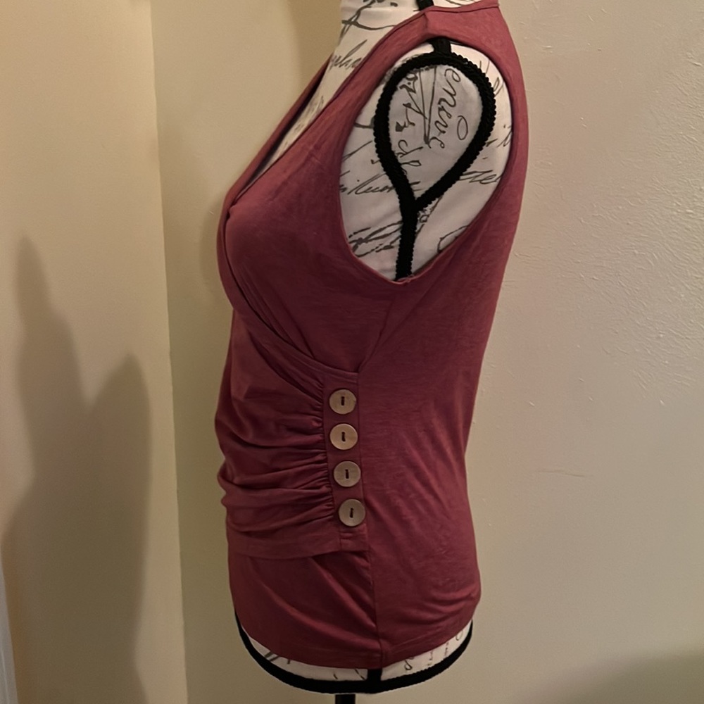 SHEIN Button Detailed Ruched Tank Top - Picture 5 of 8